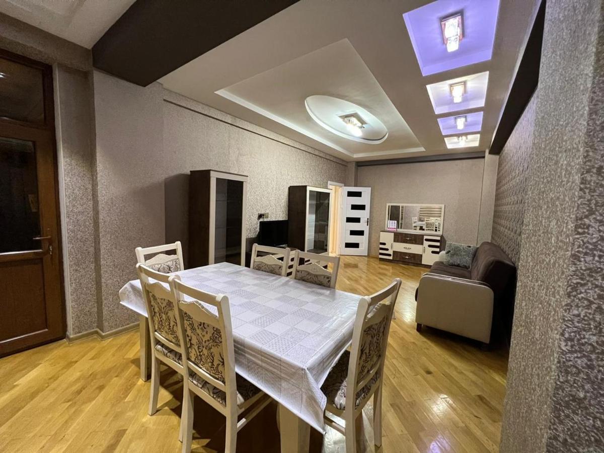 Bakuvi Apartments On New Boulveard Bagian luar foto