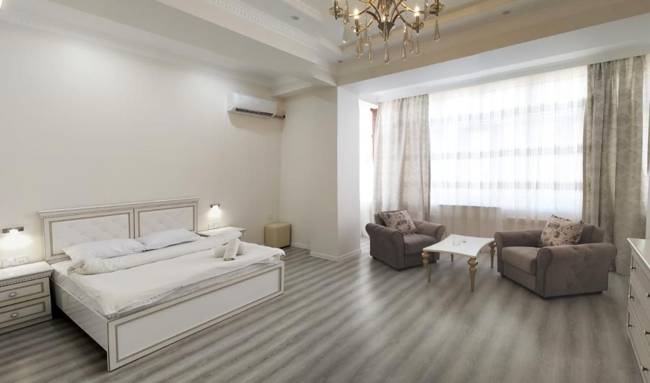 Bakuvi Apartments On New Boulveard Bagian luar foto