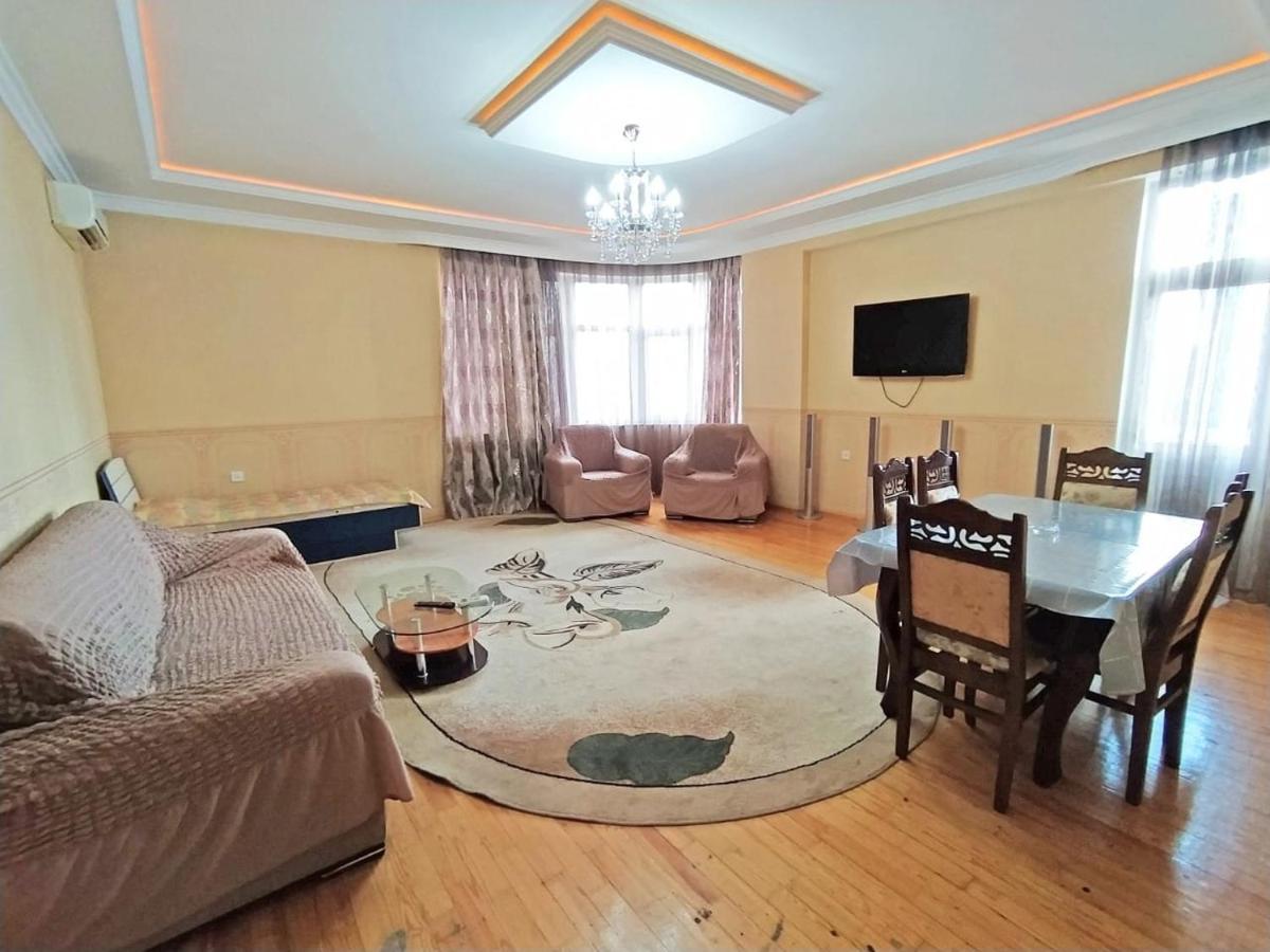 Bakuvi Apartments On New Boulveard Bagian luar foto